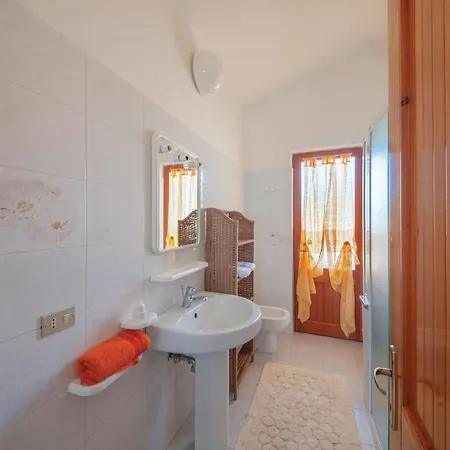 Apartment Nice Apartment In Porto Alabe With Wifi *